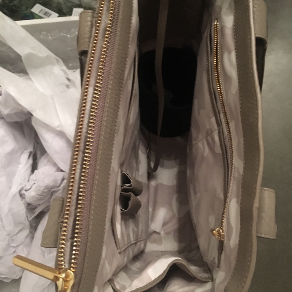 Genuine Dagne Dover Leather Charlie tote!!!
